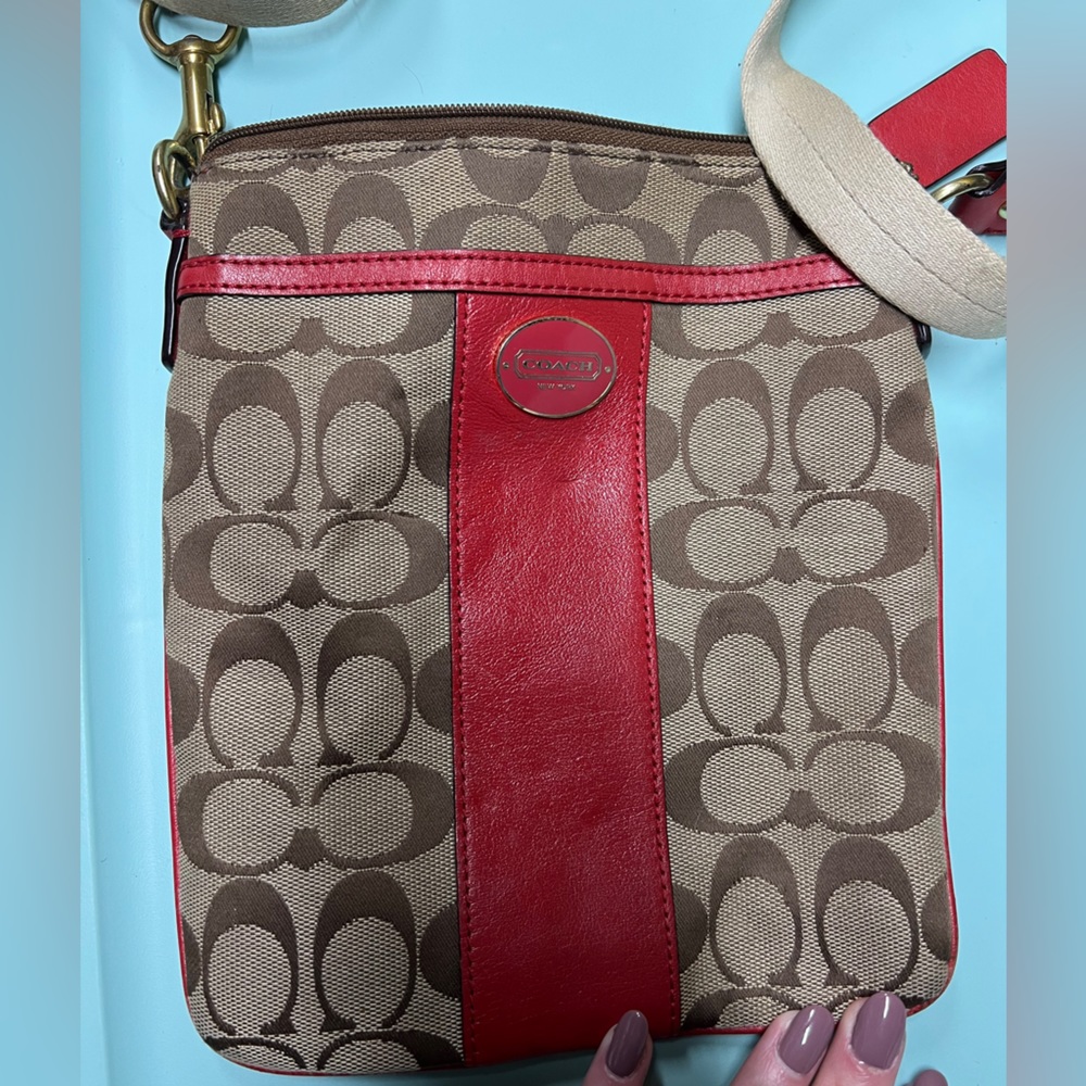 Coach crossbody purse